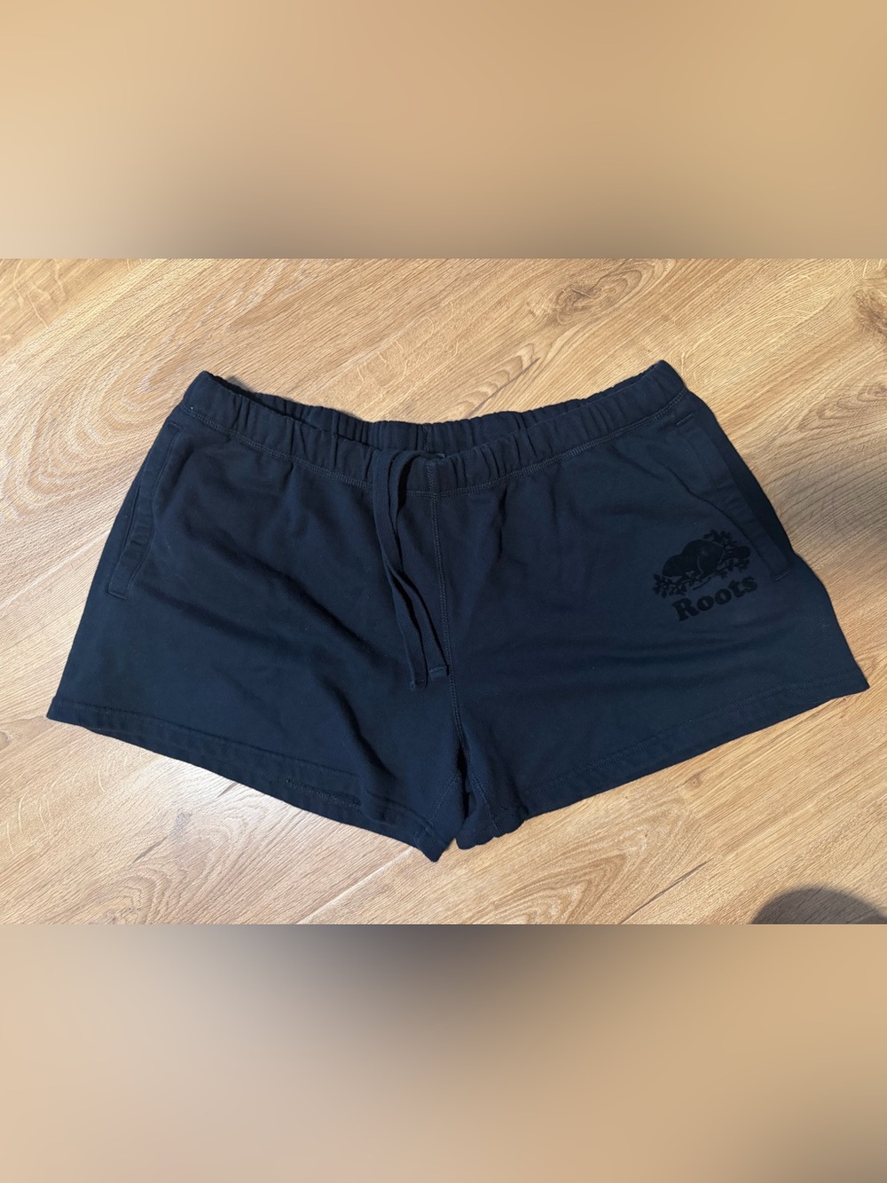 Roots shorts